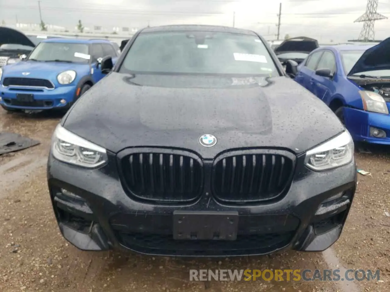 5 Photograph of a damaged car 5UX2V5C00M9H95699 BMW X4 2021