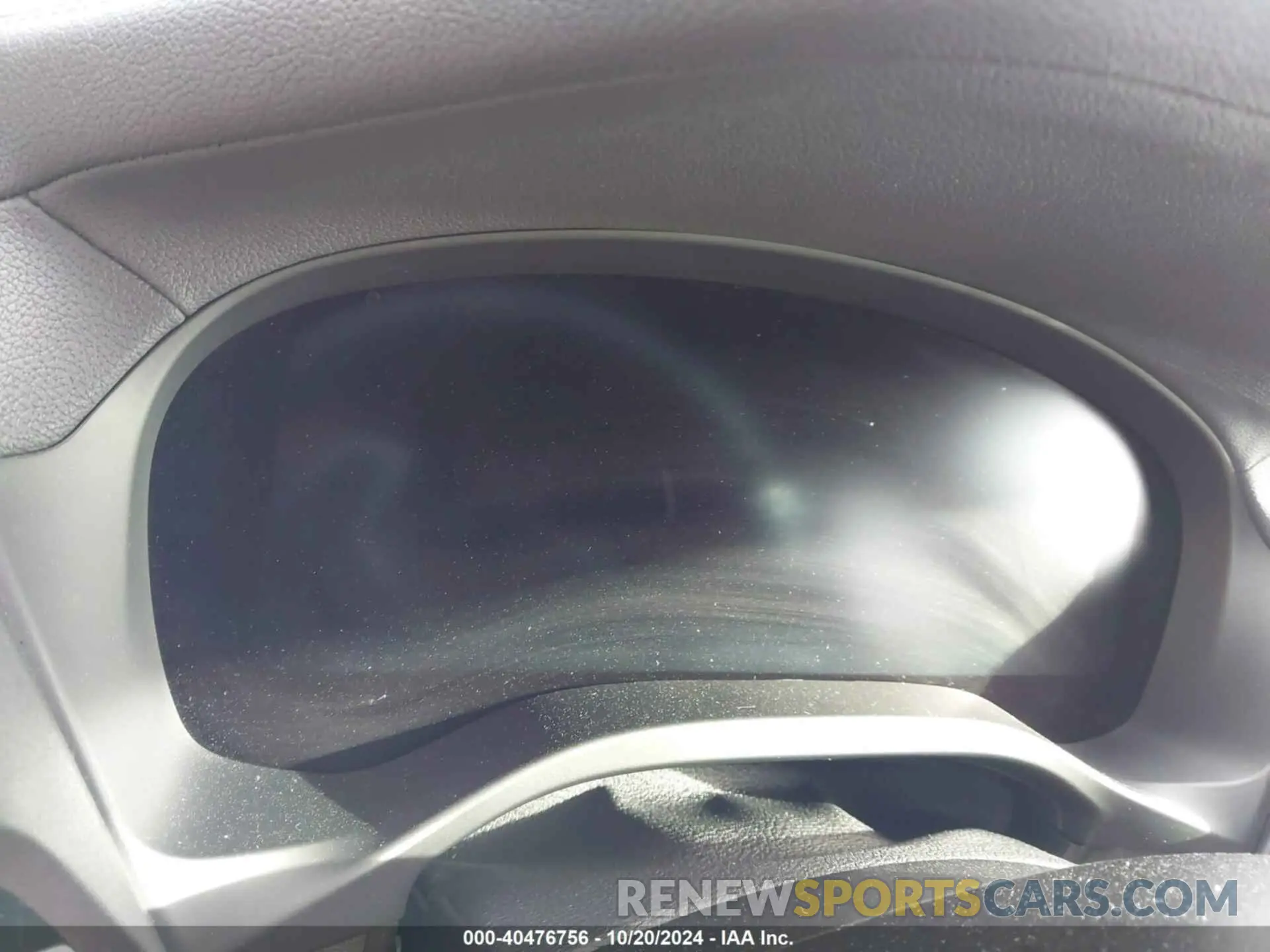 14 Photograph of a damaged car 5UX2V5C07M9H01267 BMW X4 2021