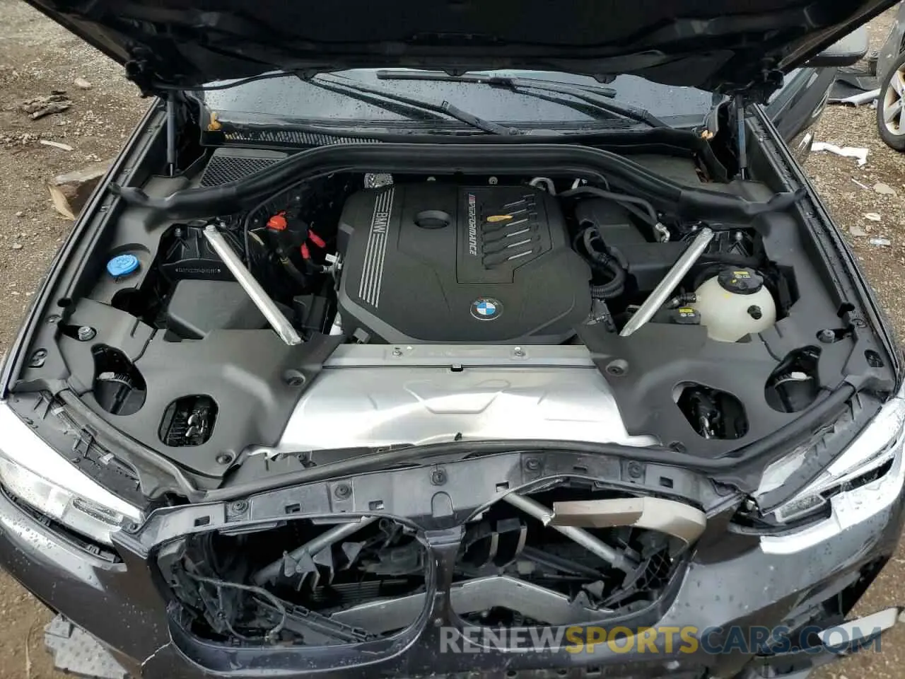 12 Photograph of a damaged car 5UX2V5C0XM9F04867 BMW X4 2021