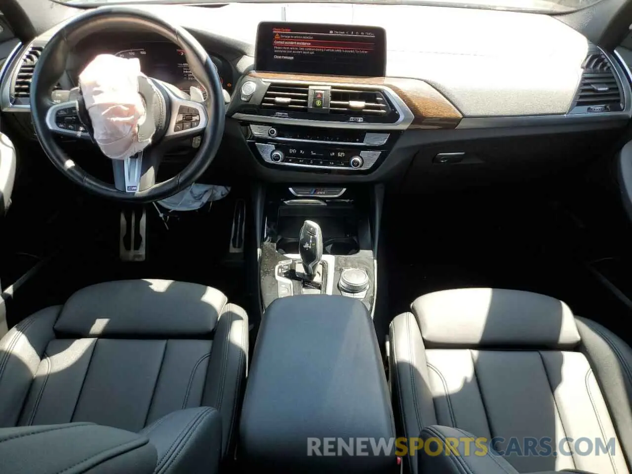 8 Photograph of a damaged car 5UX2V5C0XM9F04867 BMW X4 2021
