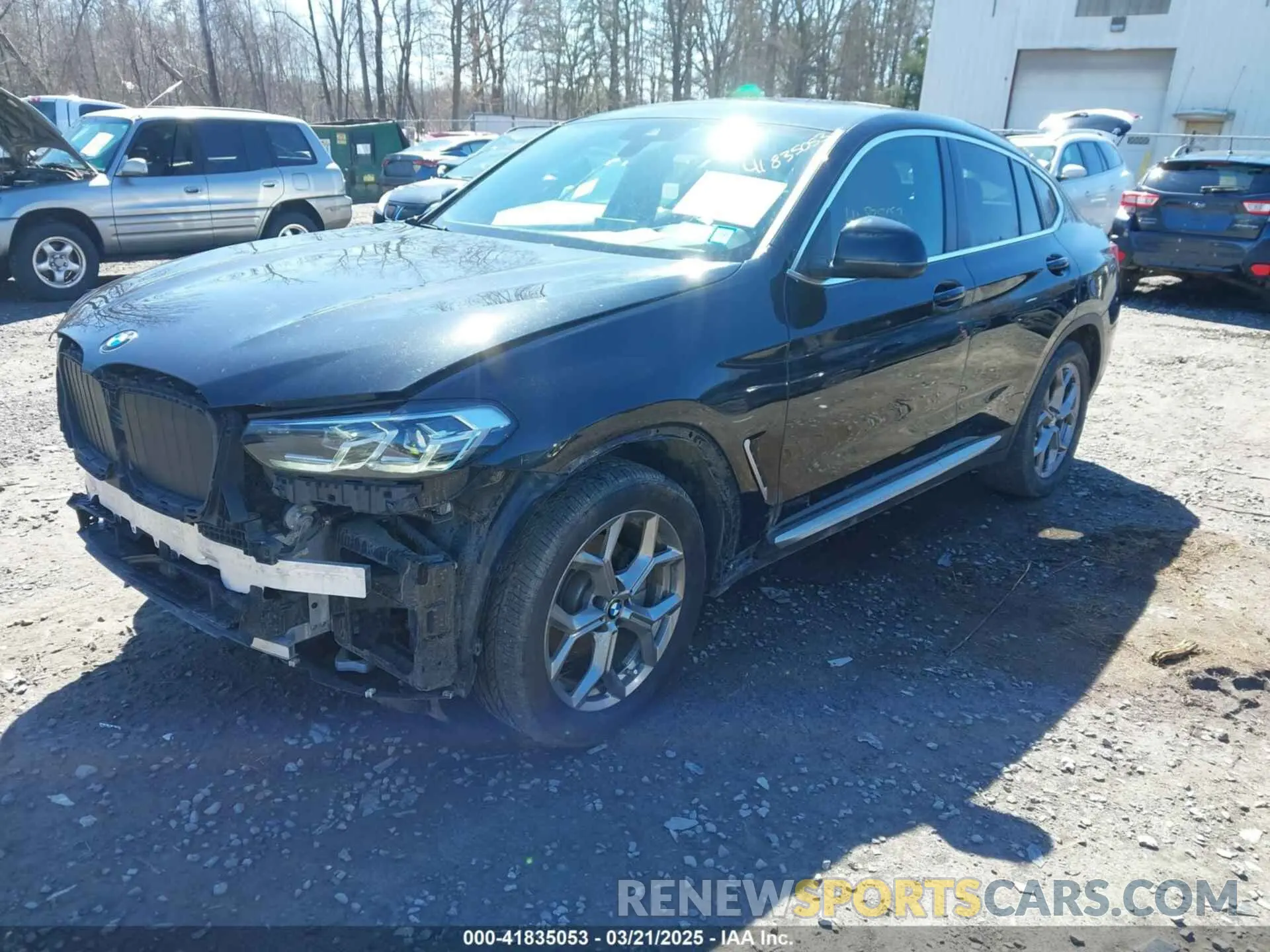 2 Photograph of a damaged car 5UX33DT01N9K26959 BMW X4 2022