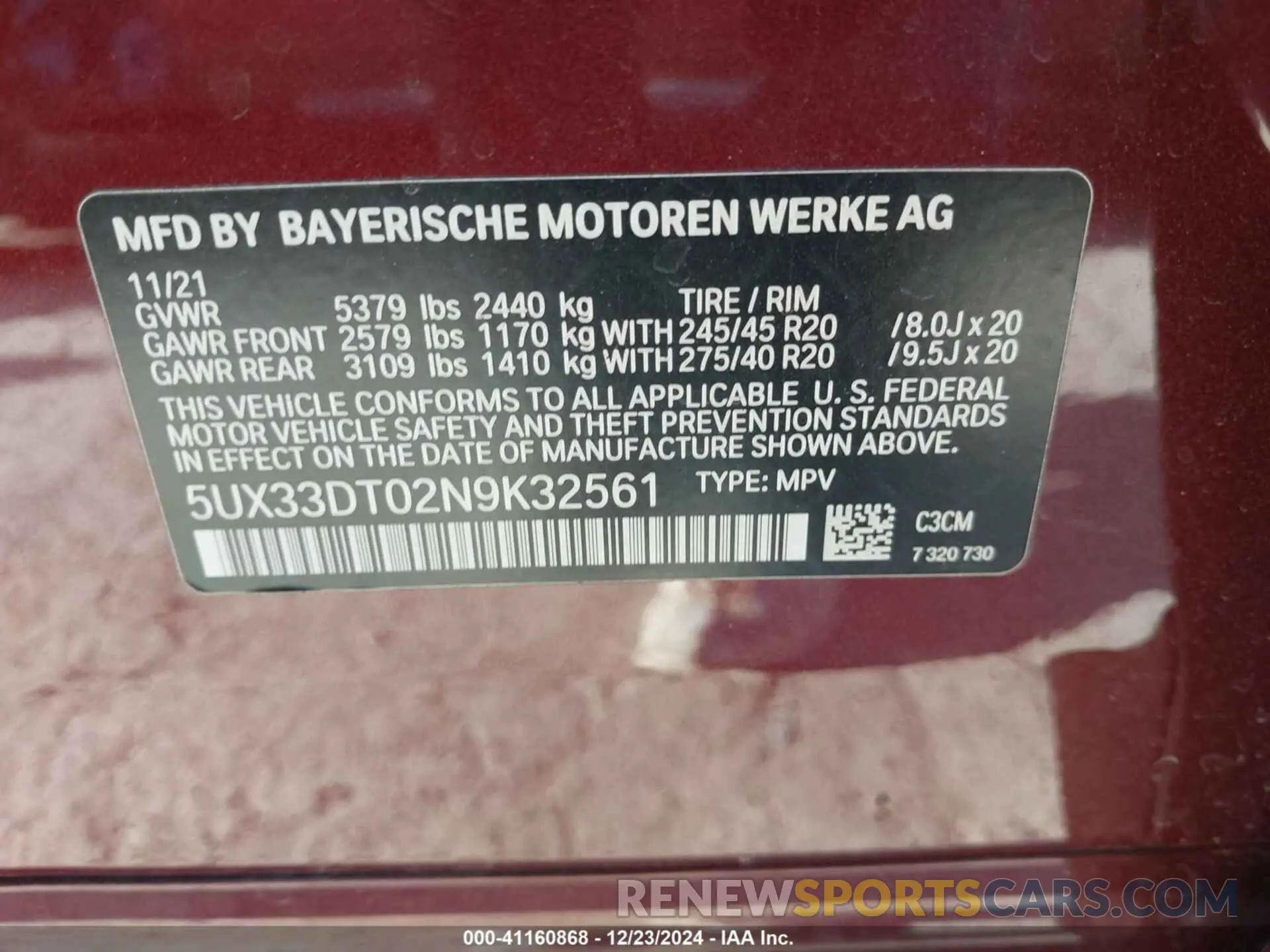 9 Photograph of a damaged car 5UX33DT02N9K32561 BMW X4 2022