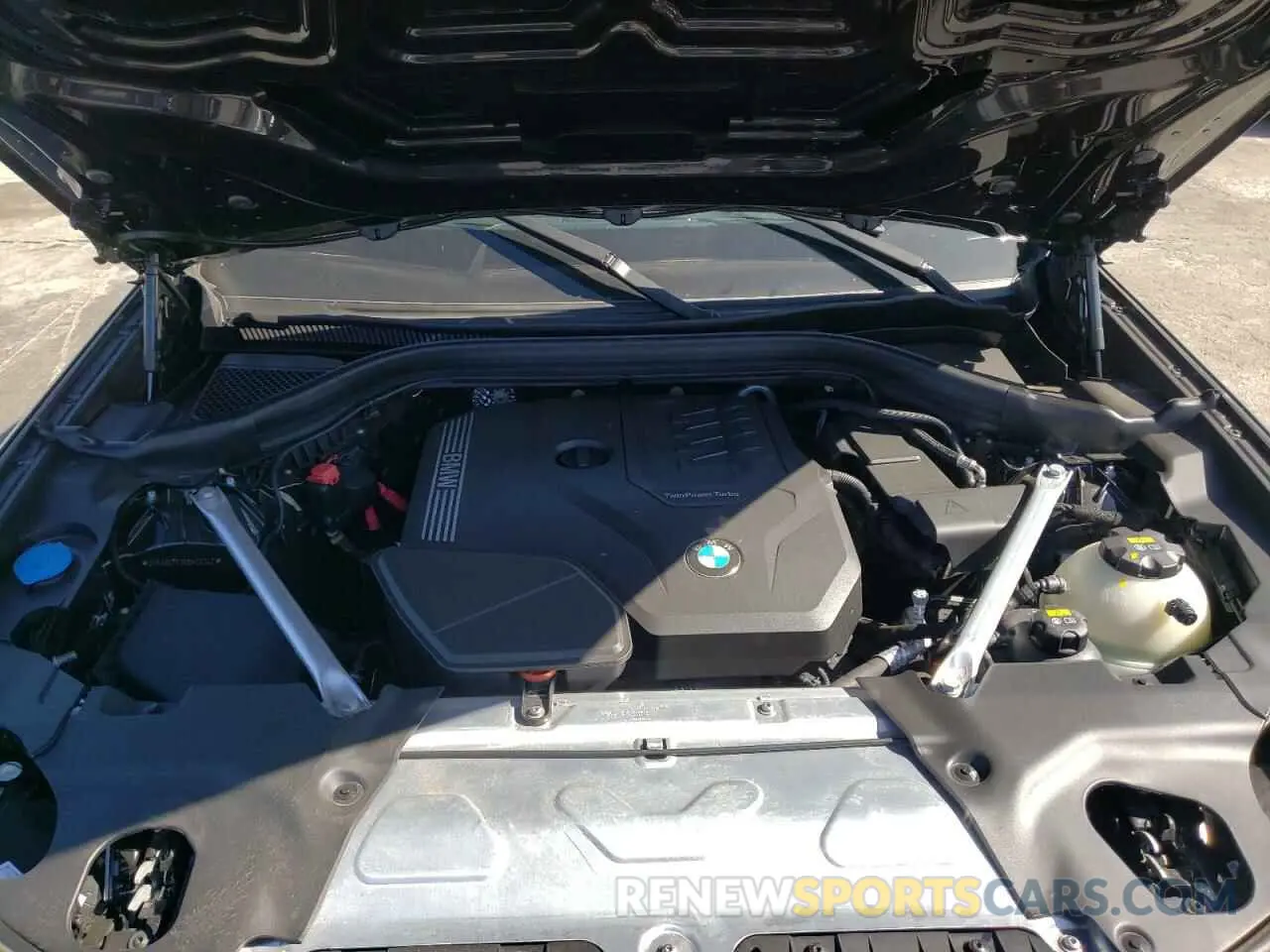 7 Photograph of a damaged car 5UX33DT03N9M34342 BMW X4 2022