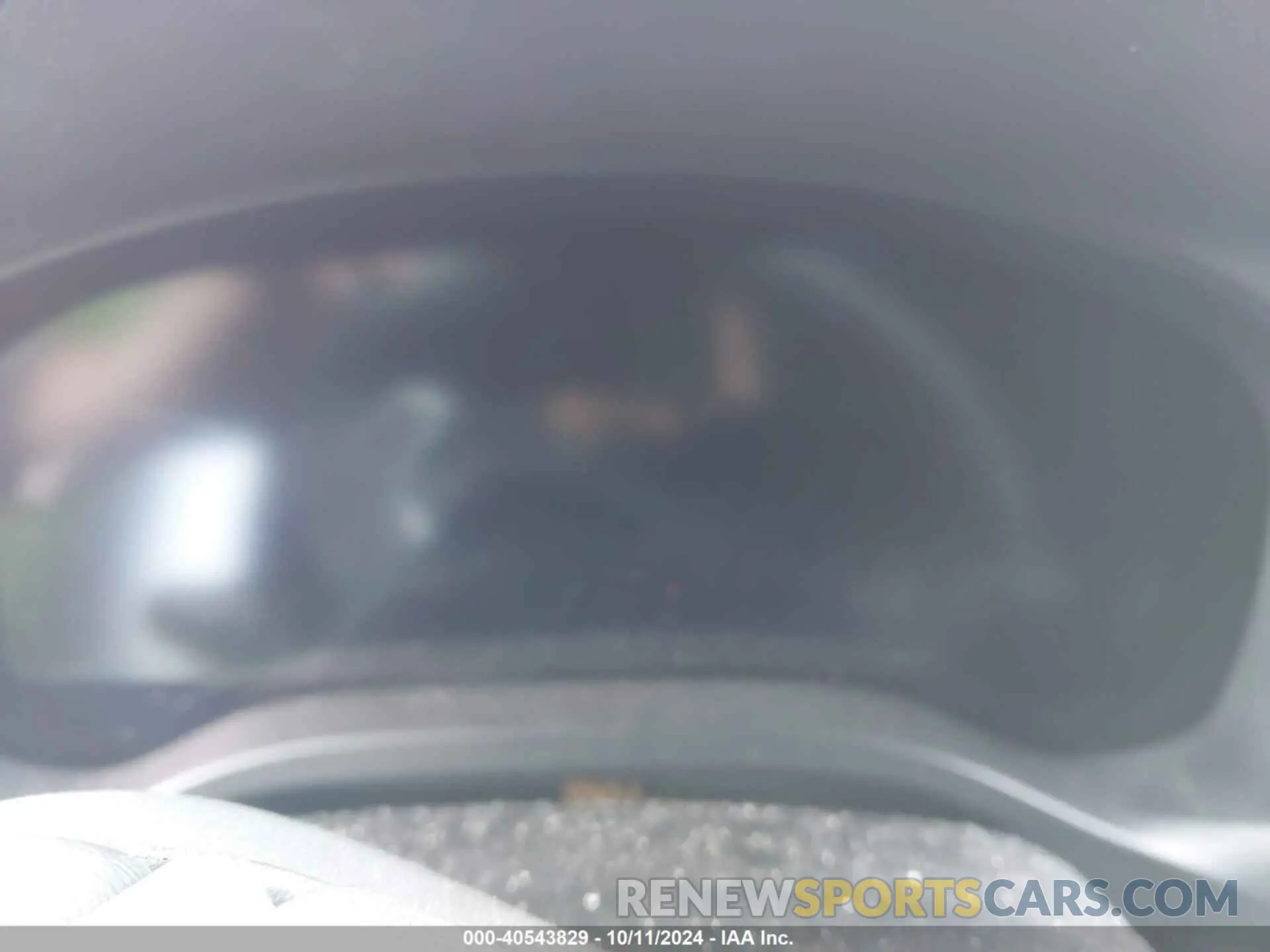 15 Photograph of a damaged car 5UX33DT04N9L03288 BMW X4 2022