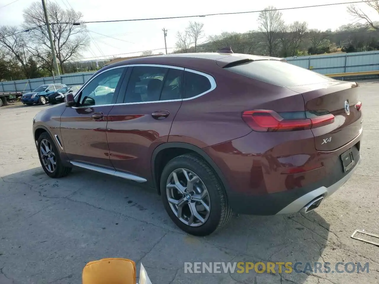 2 Photograph of a damaged car 5UX33DT05N9K73718 BMW X4 2022