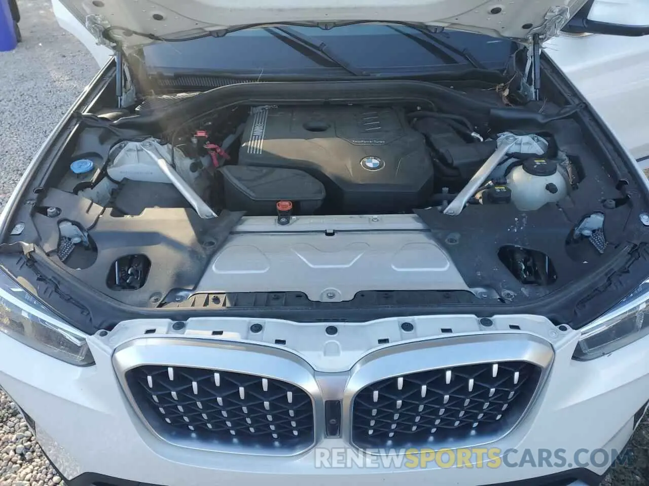 12 Photograph of a damaged car 5UX33DT06N9K82587 BMW X4 2022