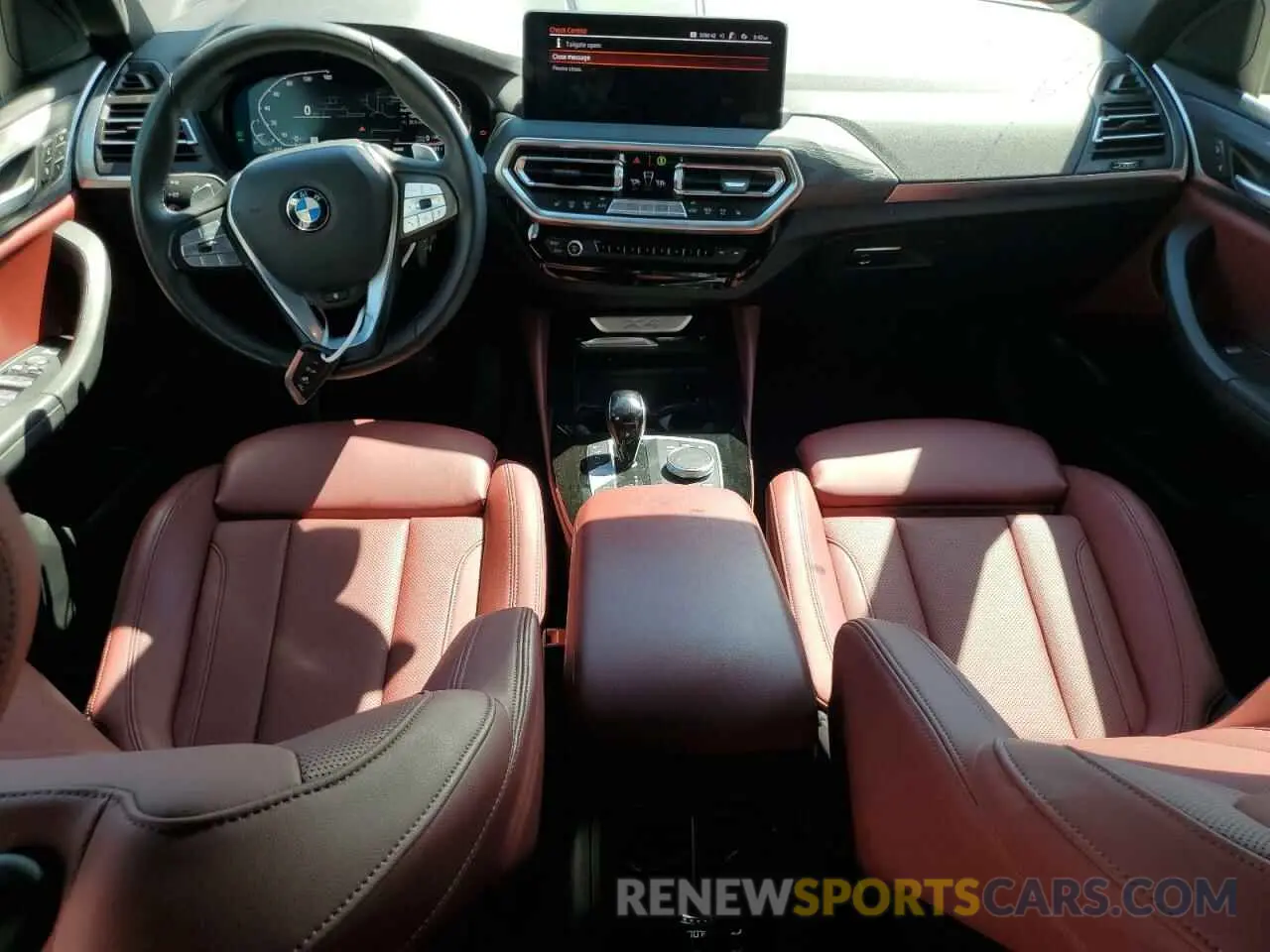 8 Photograph of a damaged car 5UX33DT07N9K88057 BMW X4 2022