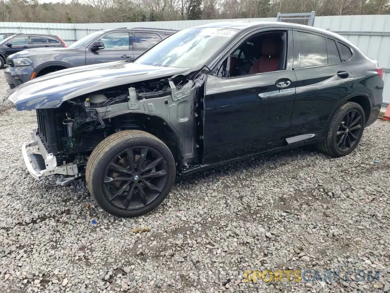 1 Photograph of a damaged car 5UX33DT08N9J98304 BMW X4 2022
