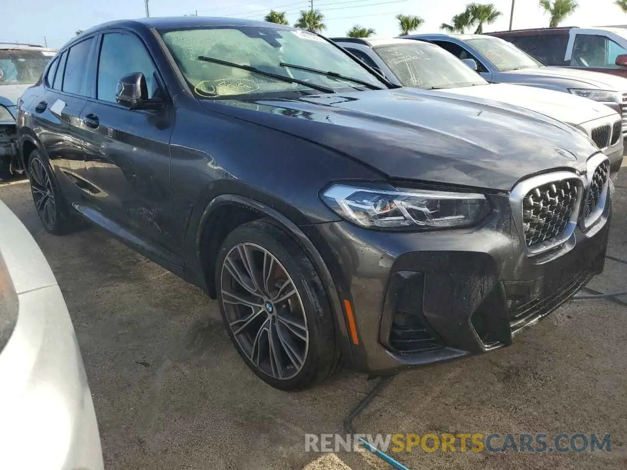 4 Photograph of a damaged car 5UX33DT08N9K53947 BMW X4 2022