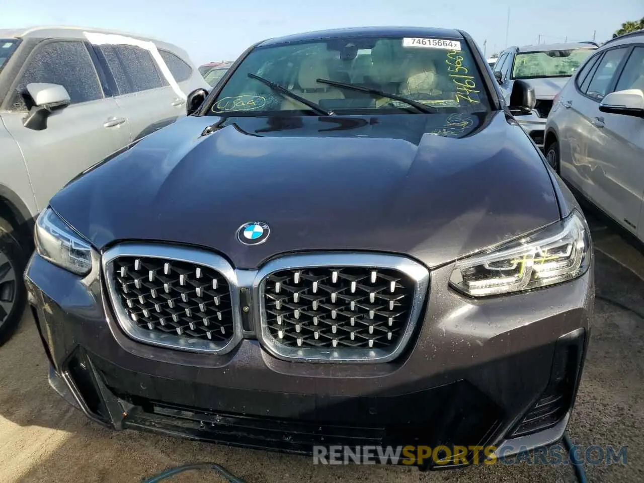 5 Photograph of a damaged car 5UX33DT08N9K53947 BMW X4 2022
