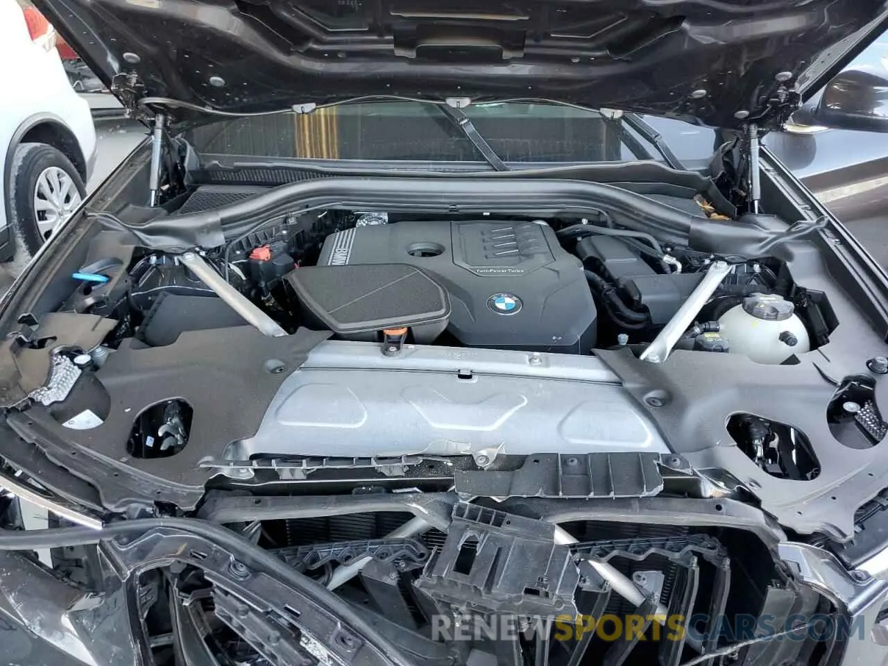 12 Photograph of a damaged car 5UX33DT09N9L93053 BMW X4 2022