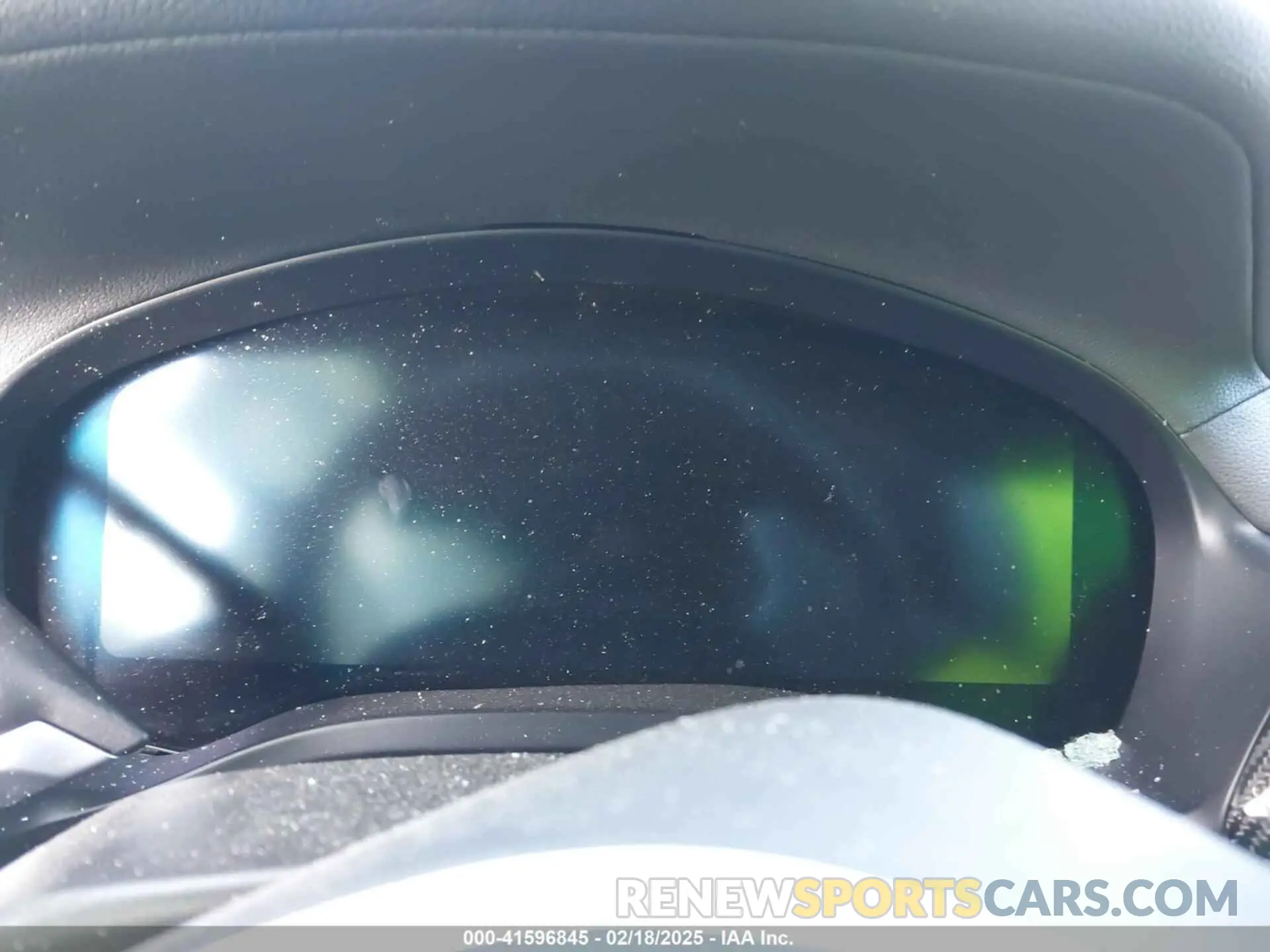 14 Photograph of a damaged car 5UX43DT00N9K32112 BMW X4 2022