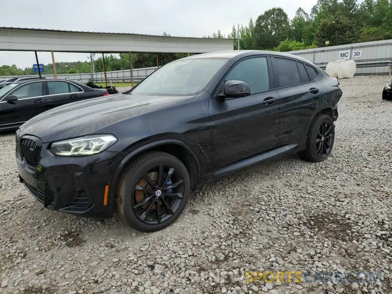 1 Photograph of a damaged car 5UX43DT00N9M50941 BMW X4 2022