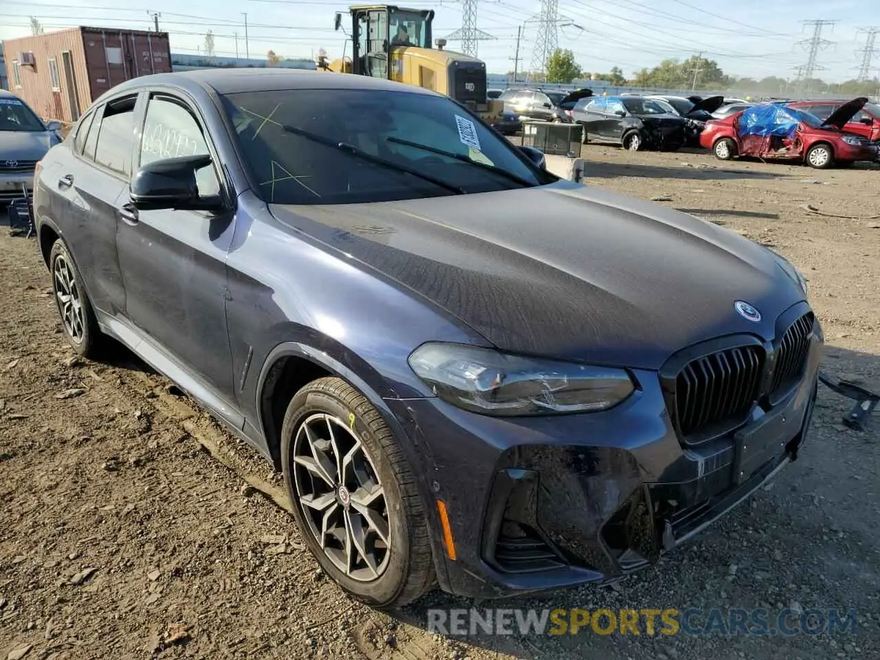 1 Photograph of a damaged car 5UX43DT01N9M51175 BMW X4 2022