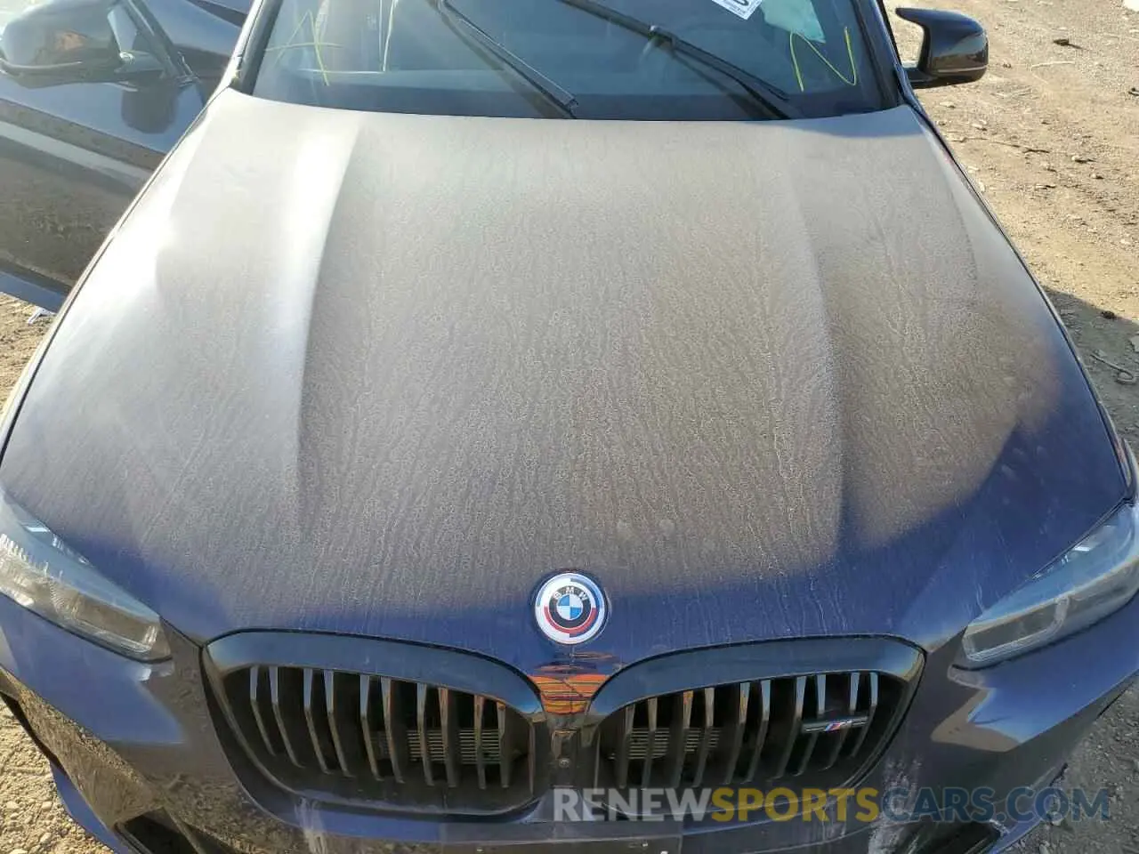 7 Photograph of a damaged car 5UX43DT01N9M51175 BMW X4 2022
