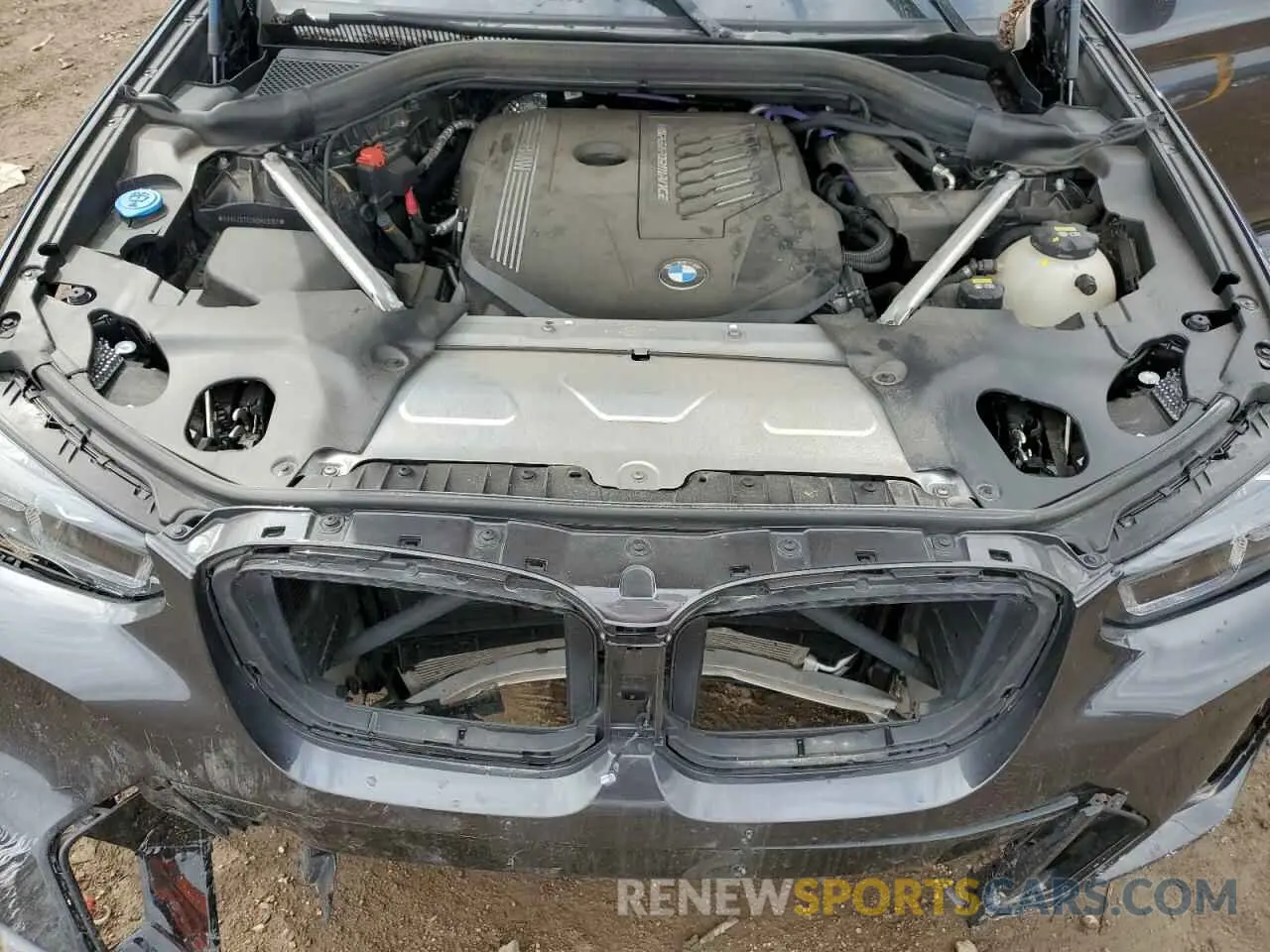 11 Photograph of a damaged car 5UX43DT03N9M49167 BMW X4 2022