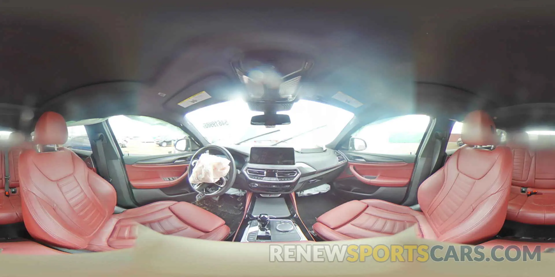 15 Photograph of a damaged car 5UX43DT03N9M49167 BMW X4 2022
