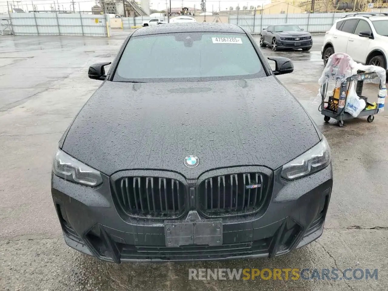 5 Photograph of a damaged car 5UX43DT06N9J88181 BMW X4 2022