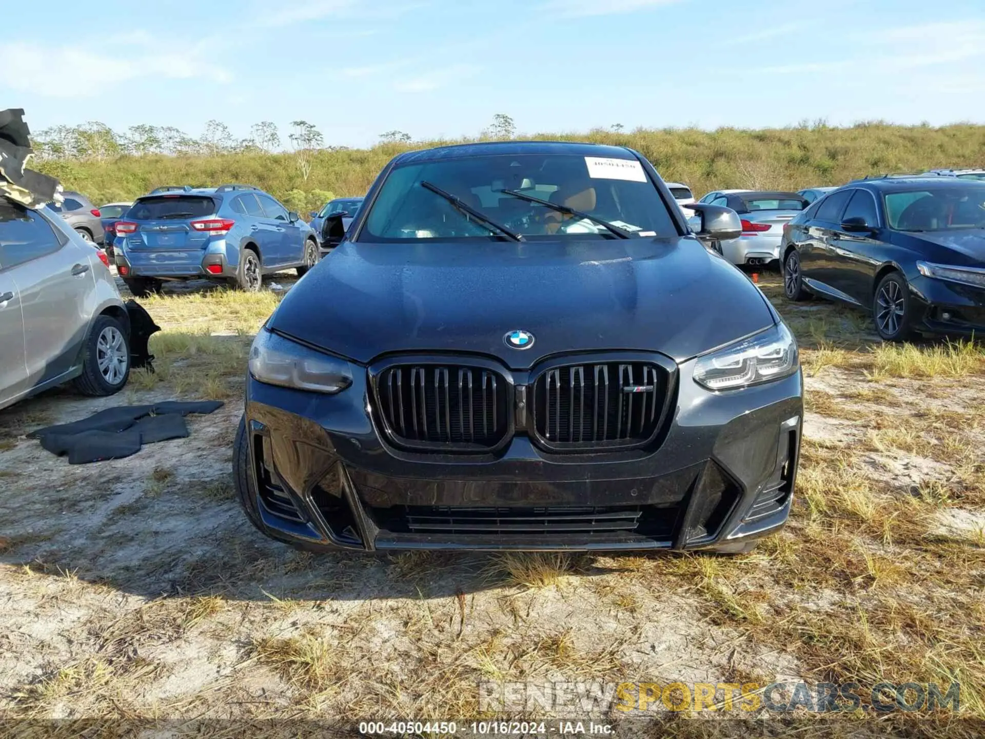 12 Photograph of a damaged car 5UX43DT07N9K41549 BMW X4 2022