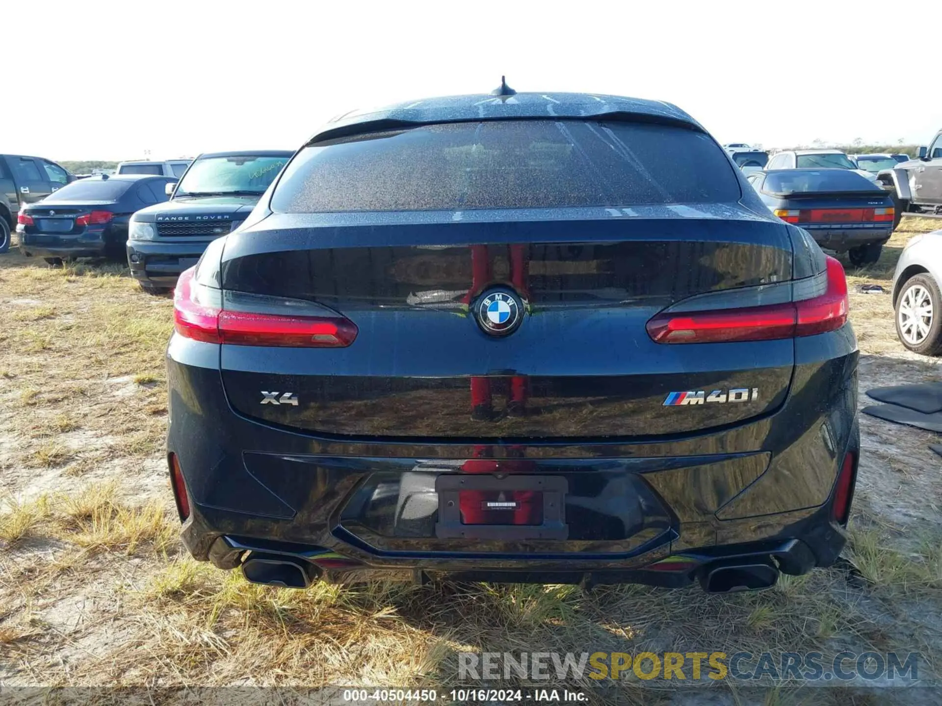 16 Photograph of a damaged car 5UX43DT07N9K41549 BMW X4 2022