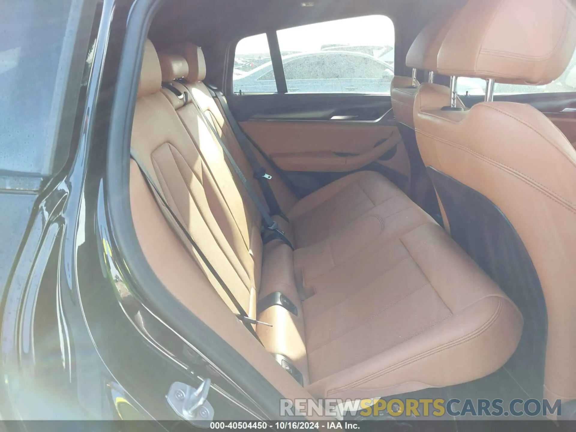 8 Photograph of a damaged car 5UX43DT07N9K41549 BMW X4 2022