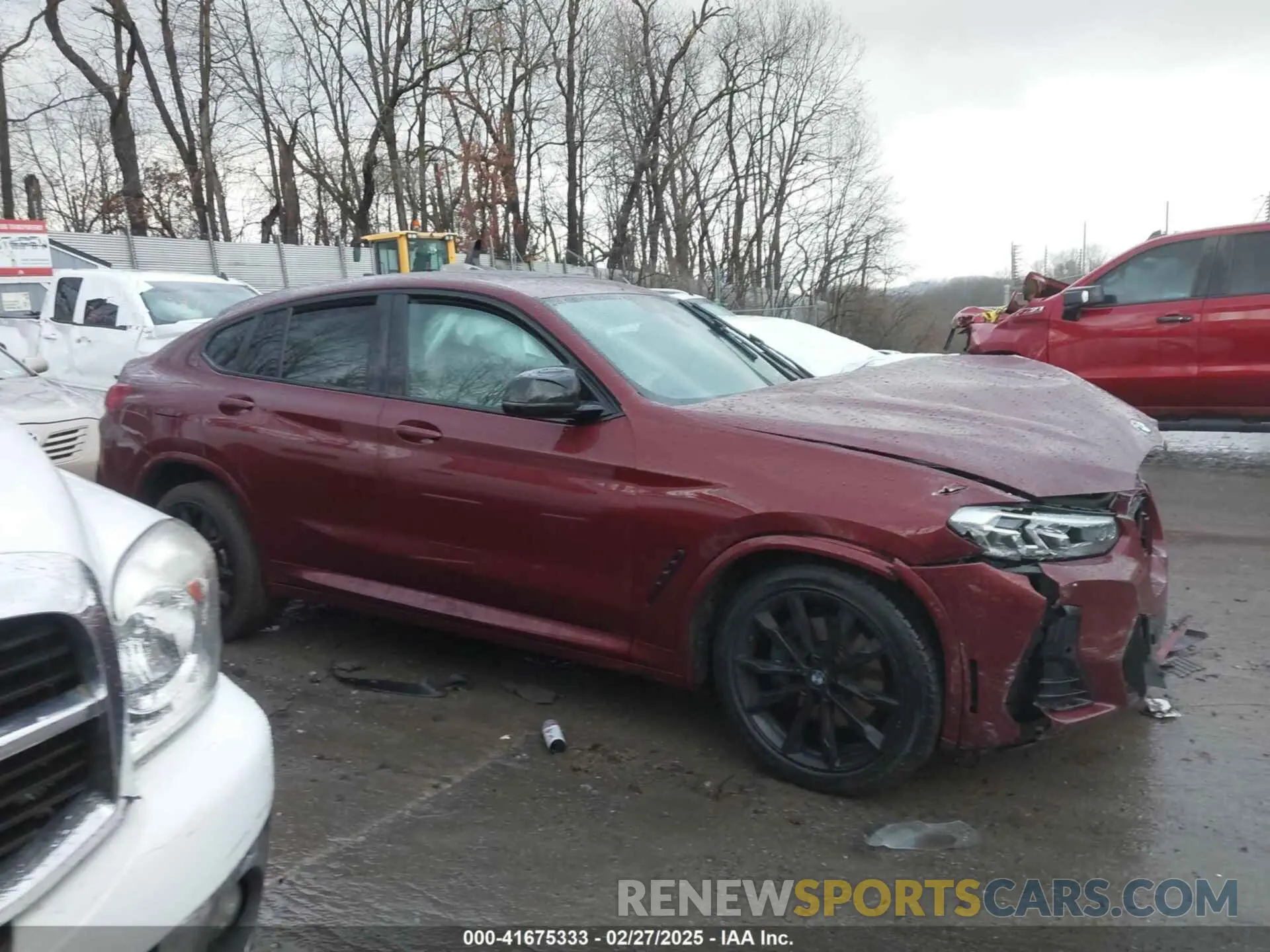 14 Photograph of a damaged car 5UX43DT09N9J96761 BMW X4 2022