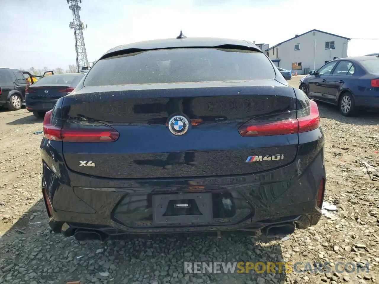 6 Photograph of a damaged car 5UX43DT09N9L03713 BMW X4 2022