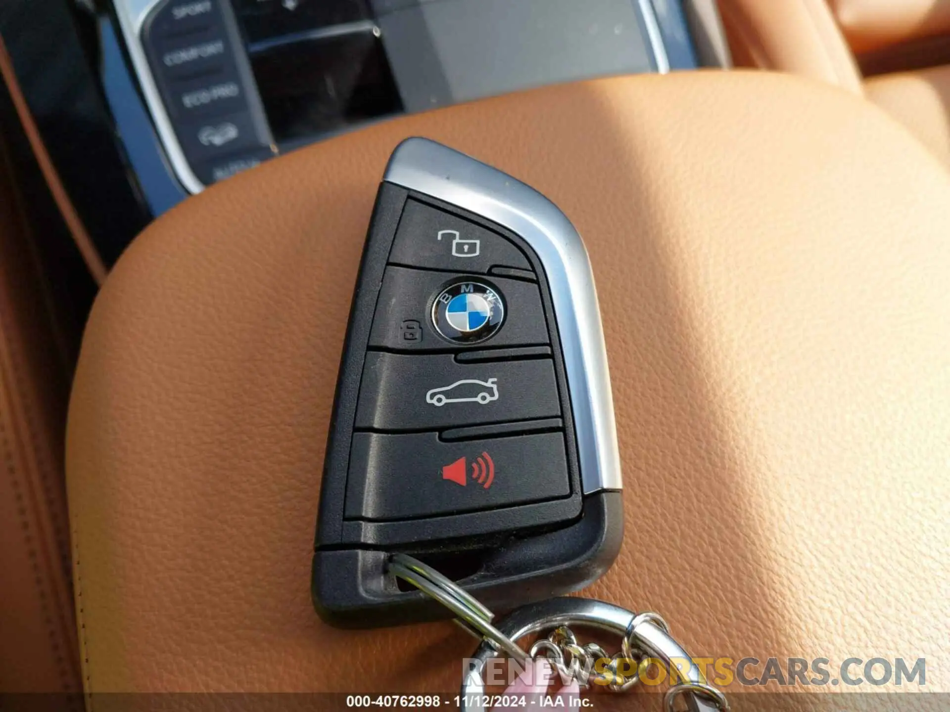 11 Photograph of a damaged car 5UX33DT00P9S00100 BMW X4 2023