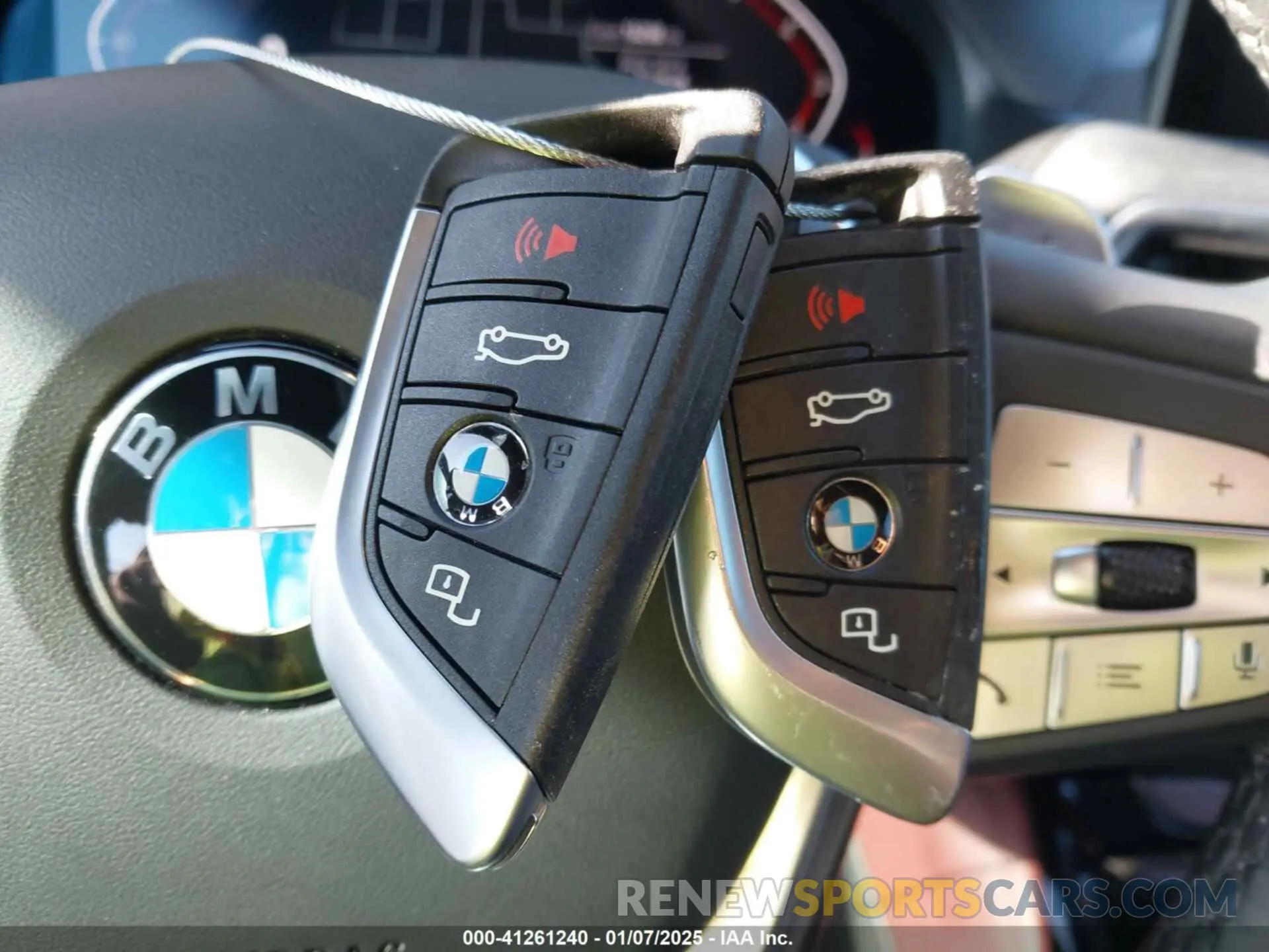 11 Photograph of a damaged car 5UX33DT00P9S99937 BMW X4 2023