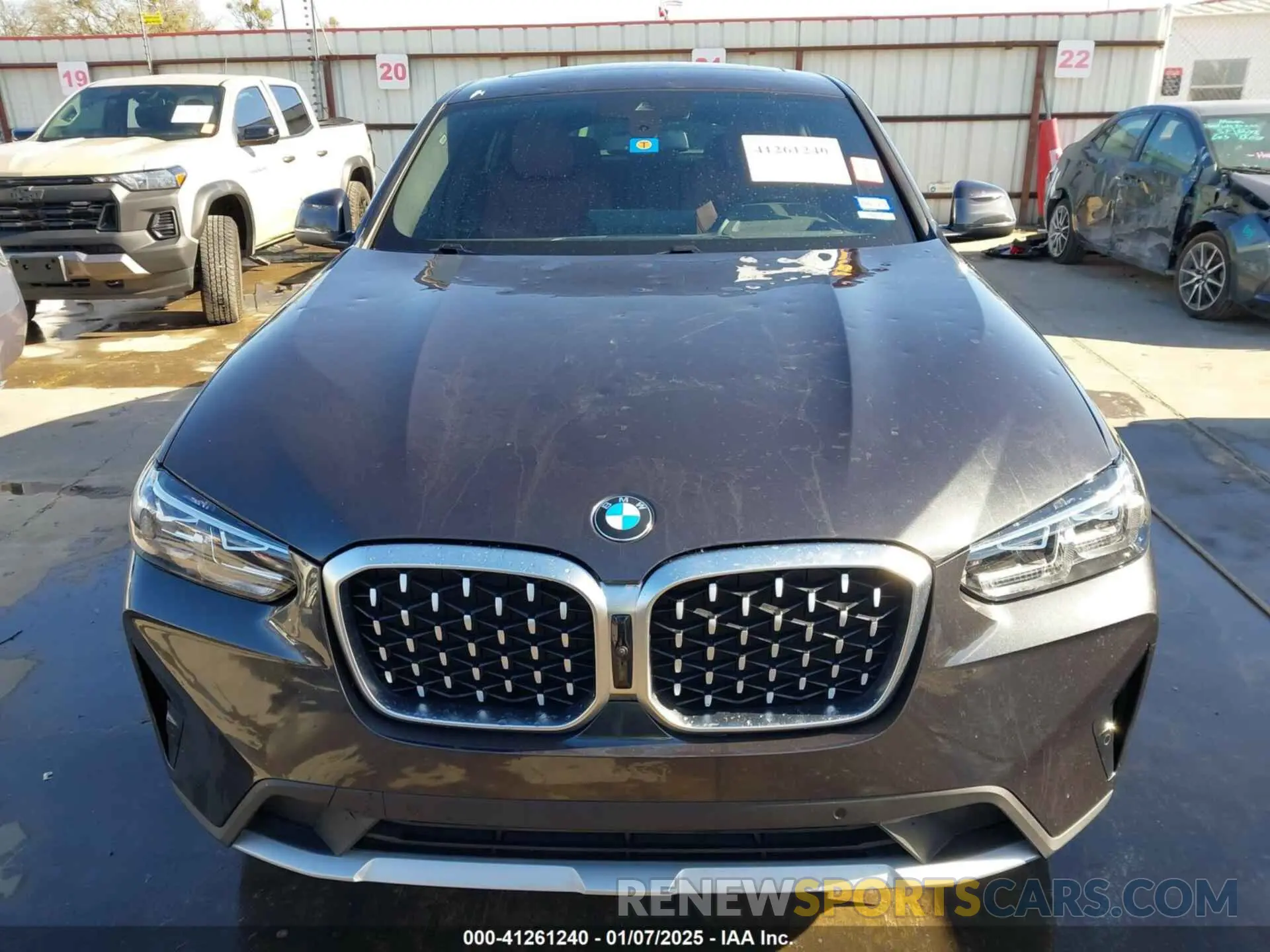 12 Photograph of a damaged car 5UX33DT00P9S99937 BMW X4 2023