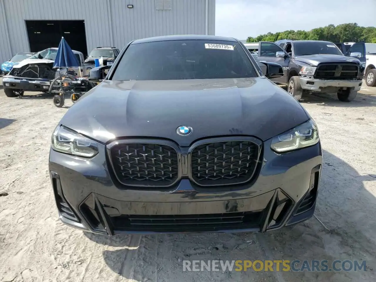 5 Photograph of a damaged car 5UX33DT01P9N72142 BMW X4 2023