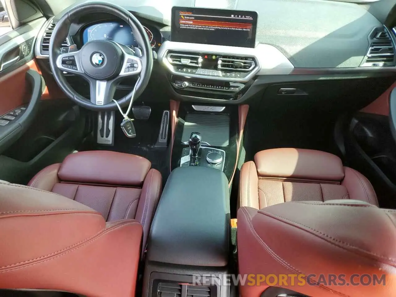 8 Photograph of a damaged car 5UX33DT01P9N72142 BMW X4 2023