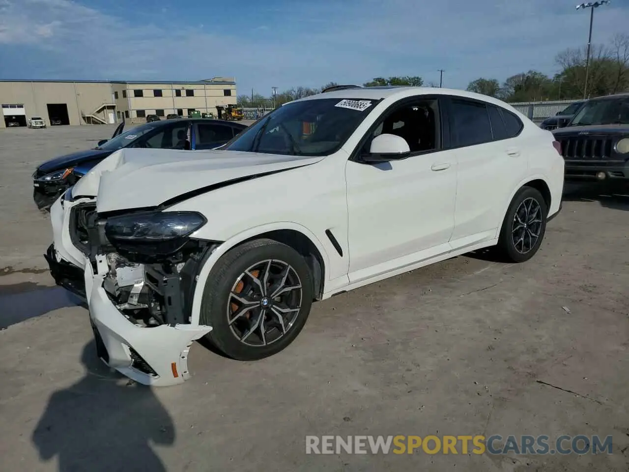 1 Photograph of a damaged car 5UX33DT03P9P09954 BMW X4 2023