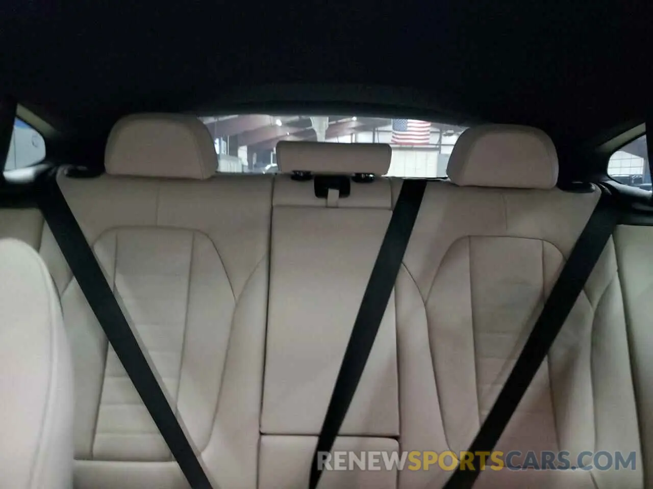 10 Photograph of a damaged car 5UX33DT08P9P12848 BMW X4 2023