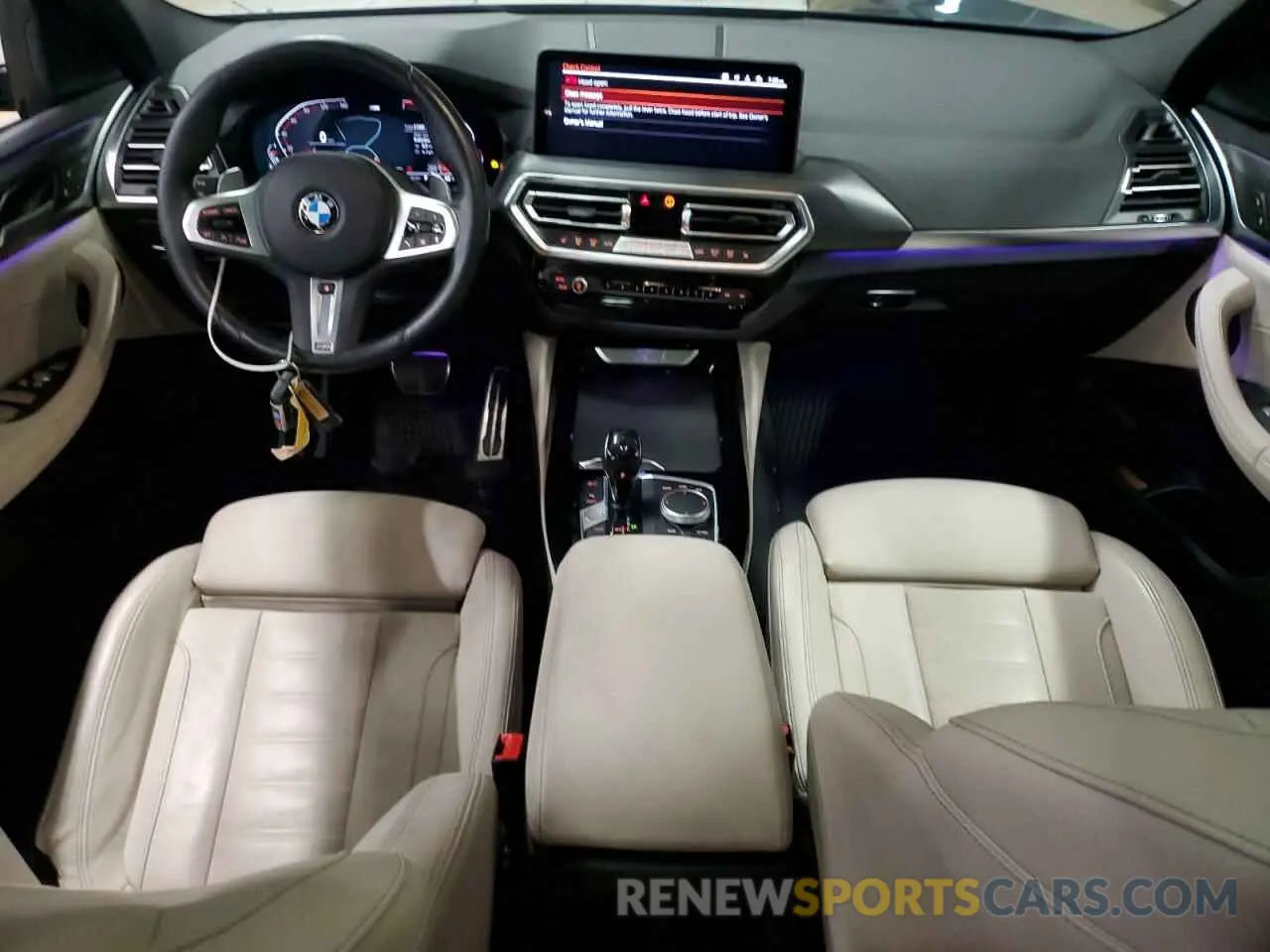 8 Photograph of a damaged car 5UX33DT08P9P12848 BMW X4 2023