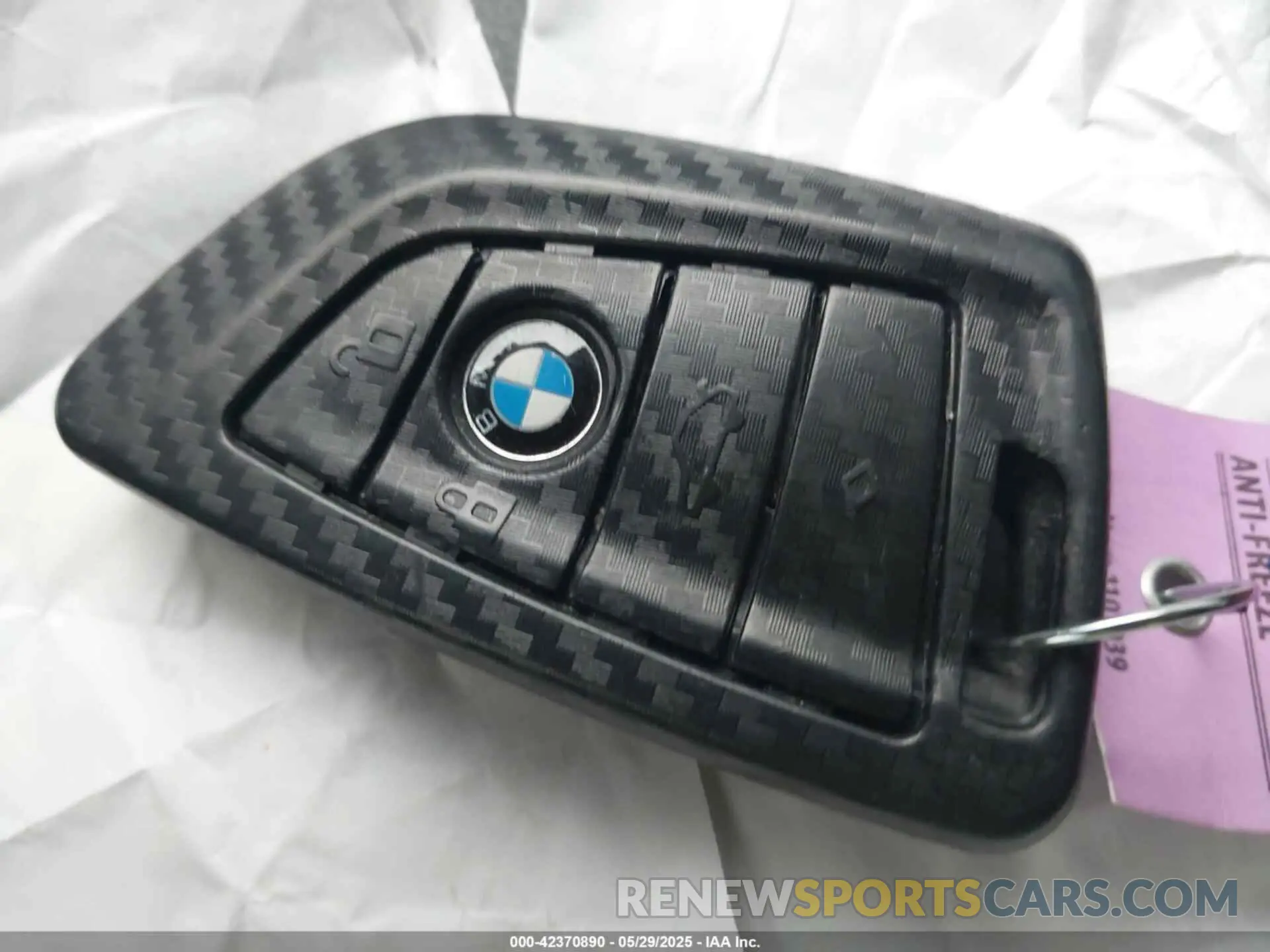 11 Photograph of a damaged car 5UX43DT04P9P31854 BMW X4 2023