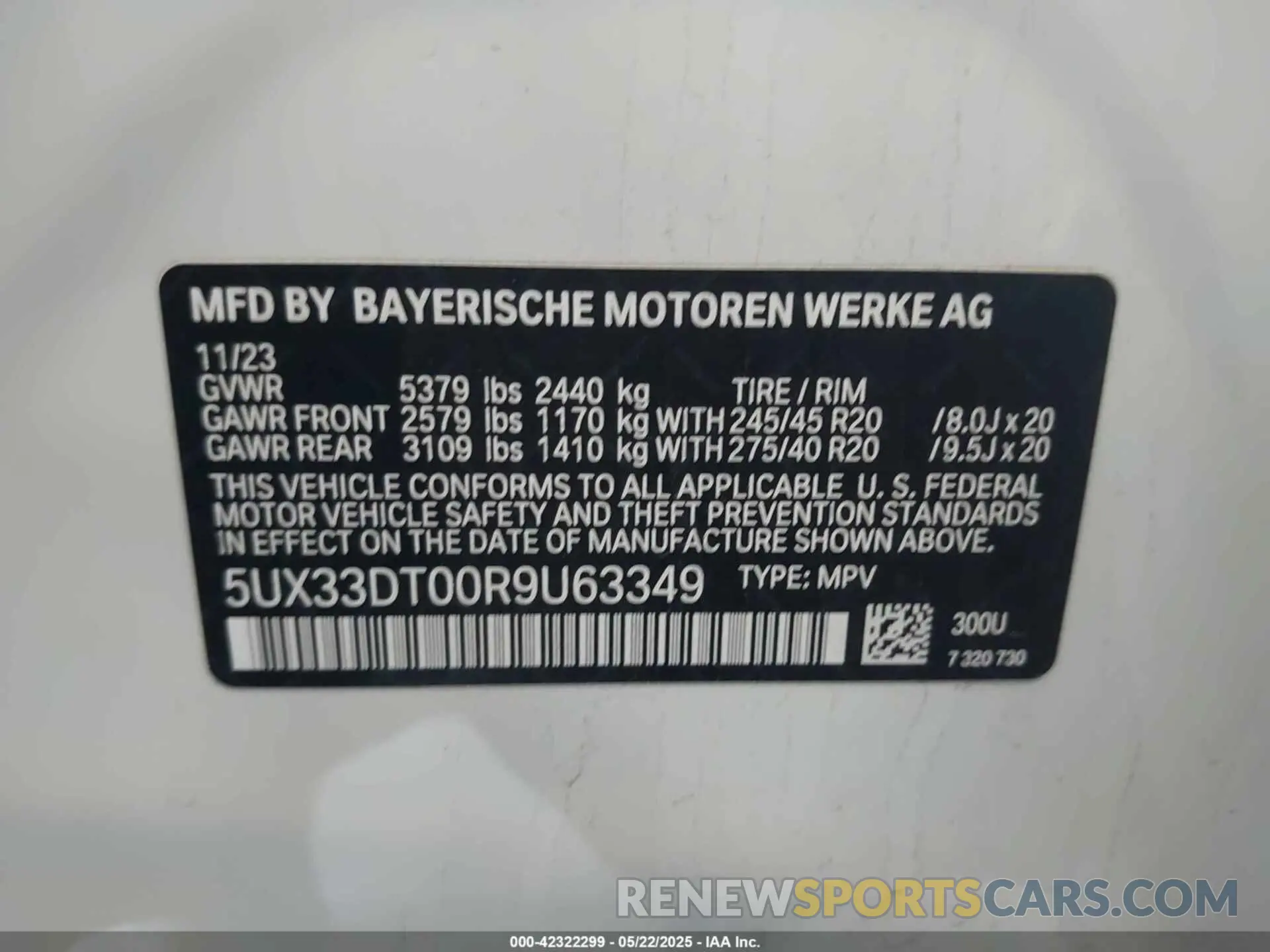 9 Photograph of a damaged car 5UX33DT00R9U63349 BMW X4 2024