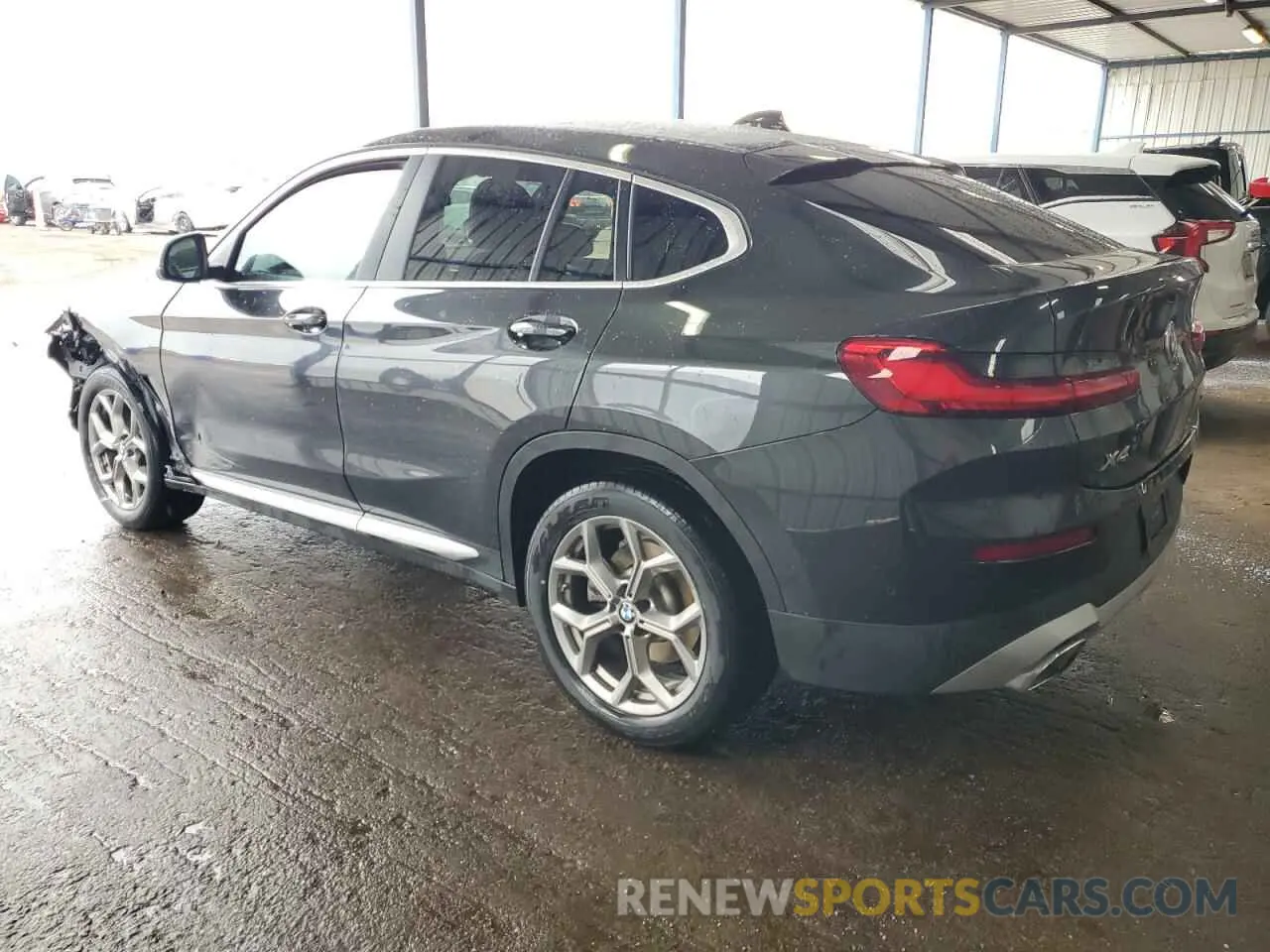 2 Photograph of a damaged car 5UX33DT04R9U84057 BMW X4 2024