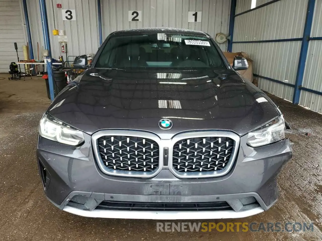 5 Photograph of a damaged car 5UX33DT04R9U84057 BMW X4 2024
