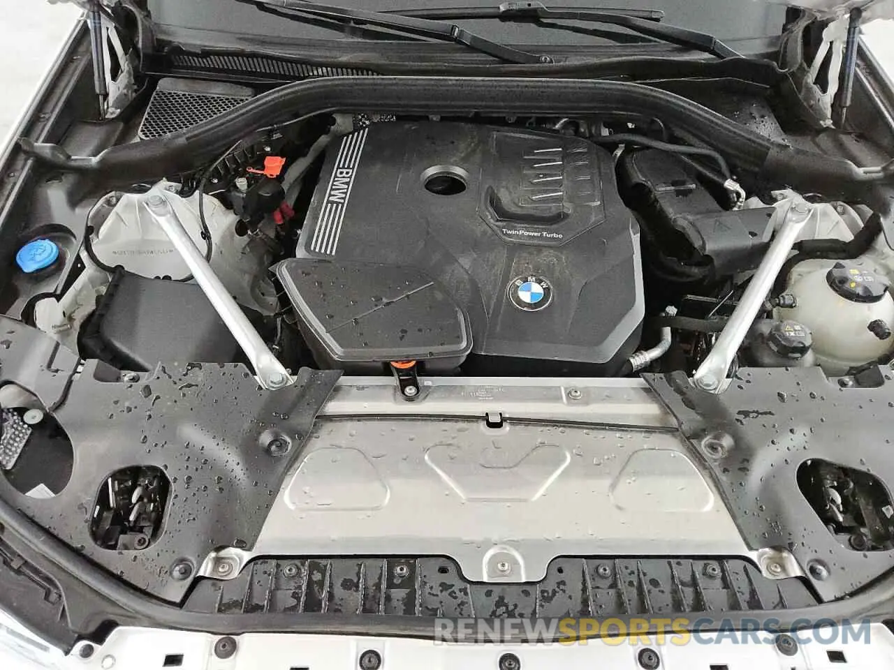 12 Photograph of a damaged car 5UX33DT04R9W67443 BMW X4 2024