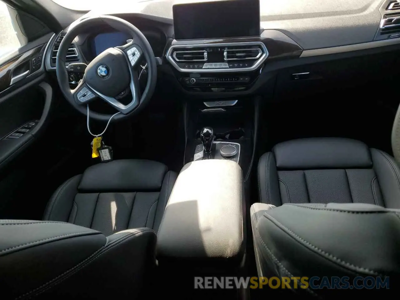 8 Photograph of a damaged car 5UX33DT04R9X18651 BMW X4 2024