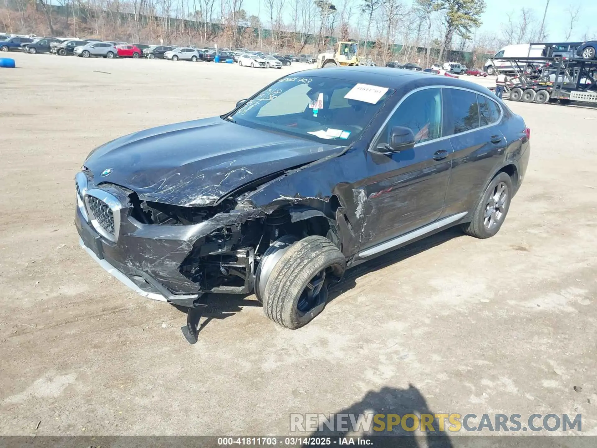 2 Photograph of a damaged car 5UX33DT05R9X55093 BMW X4 2024