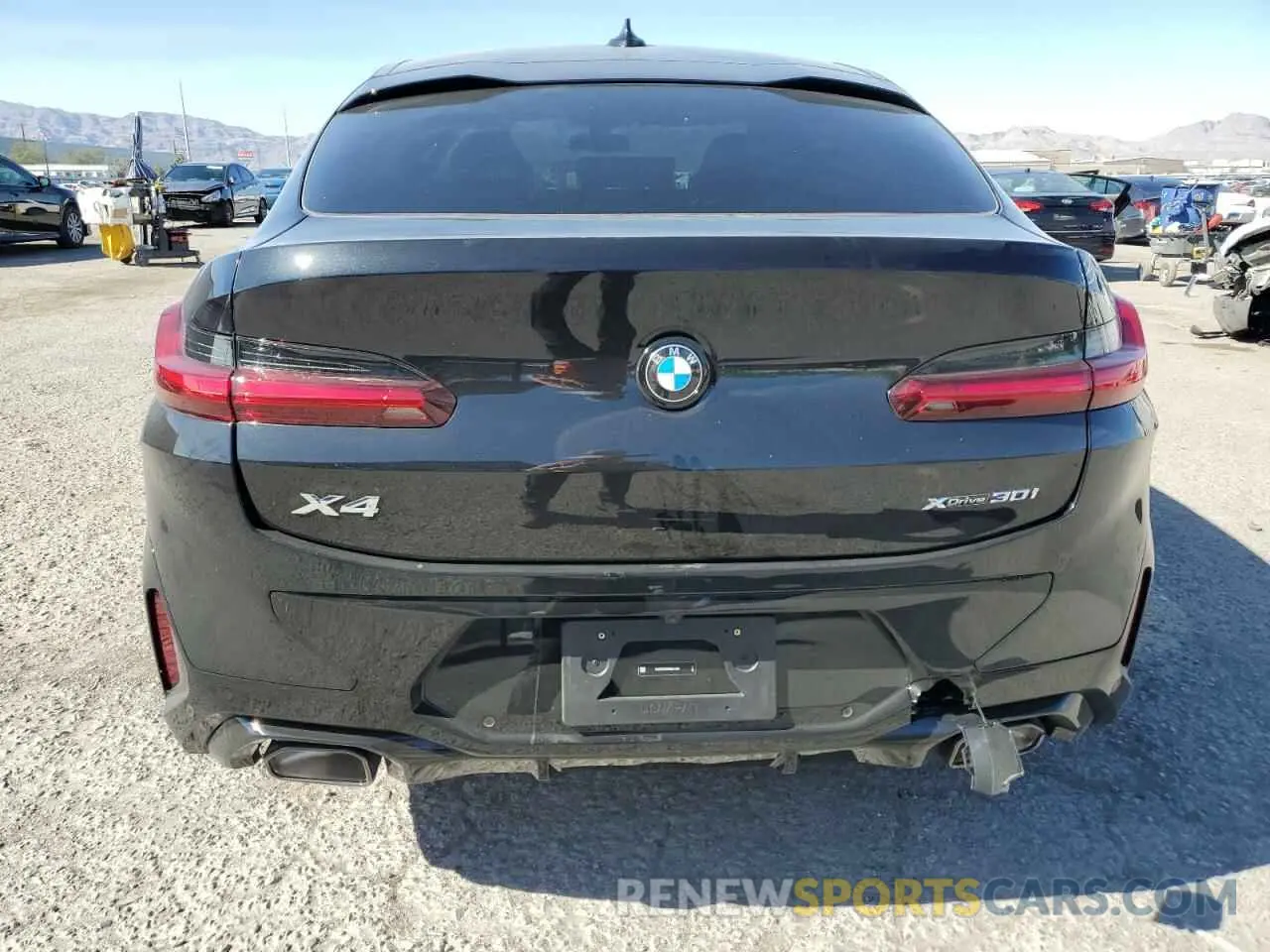 6 Photograph of a damaged car 5UX33DT06R9X51960 BMW X4 2024