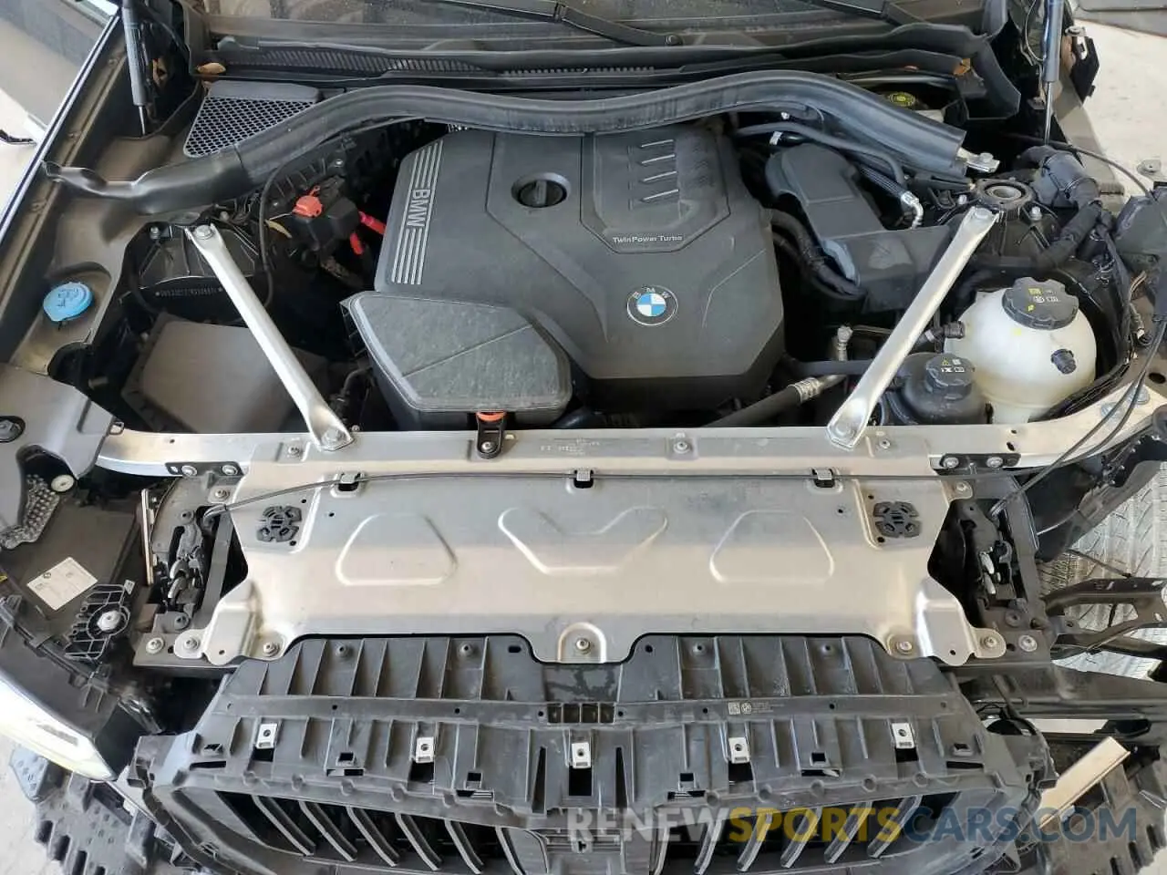 11 Photograph of a damaged car 5UX33DT07R9V05824 BMW X4 2024