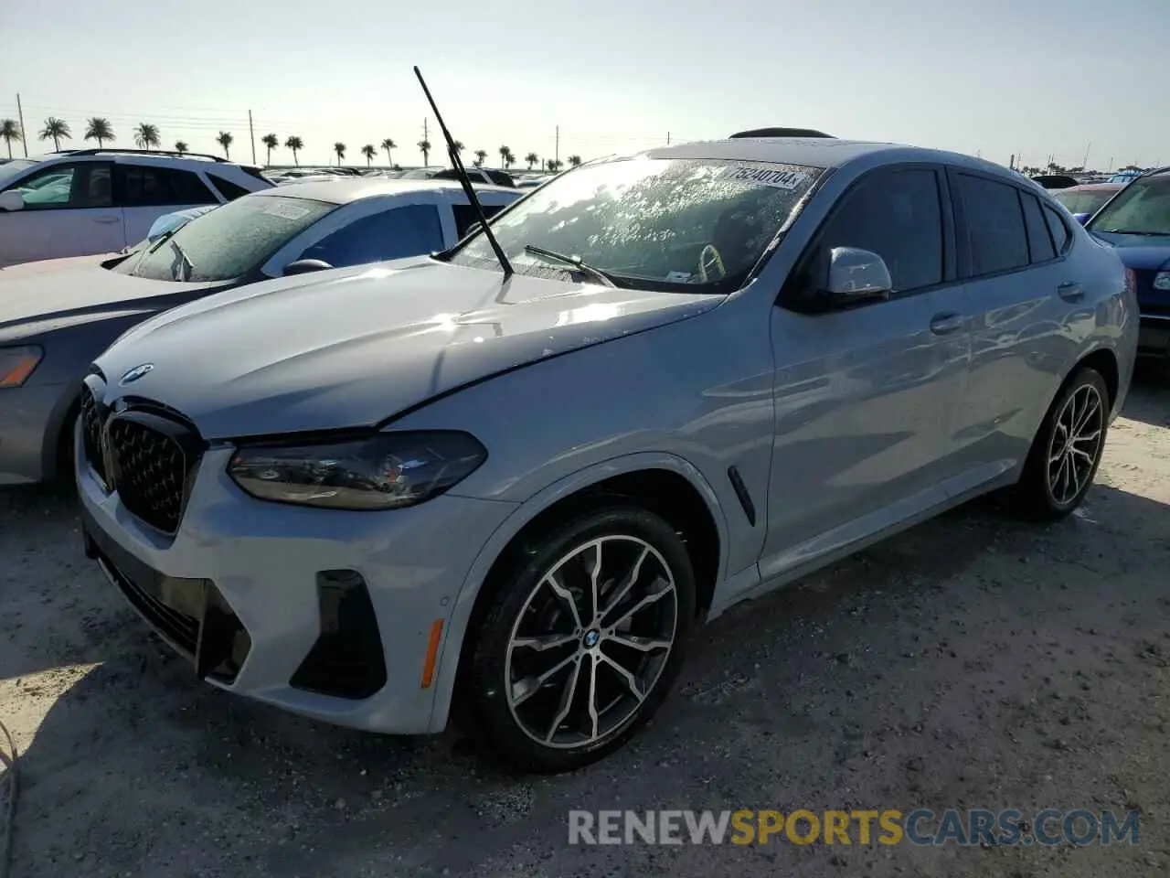 1 Photograph of a damaged car 5UX33DT07R9W86844 BMW X4 2024
