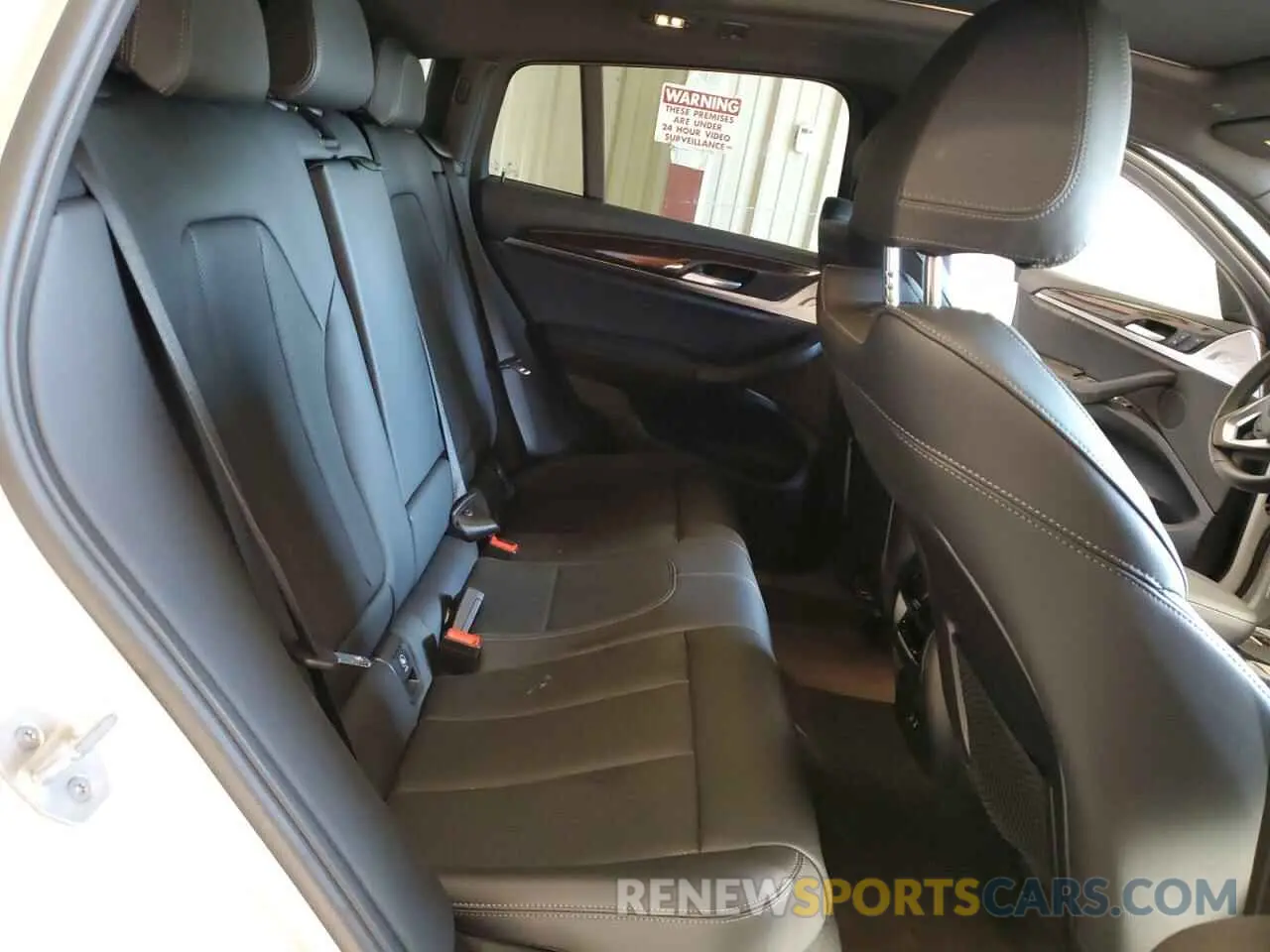 11 Photograph of a damaged car 5UX33DT07R9X38845 BMW X4 2024