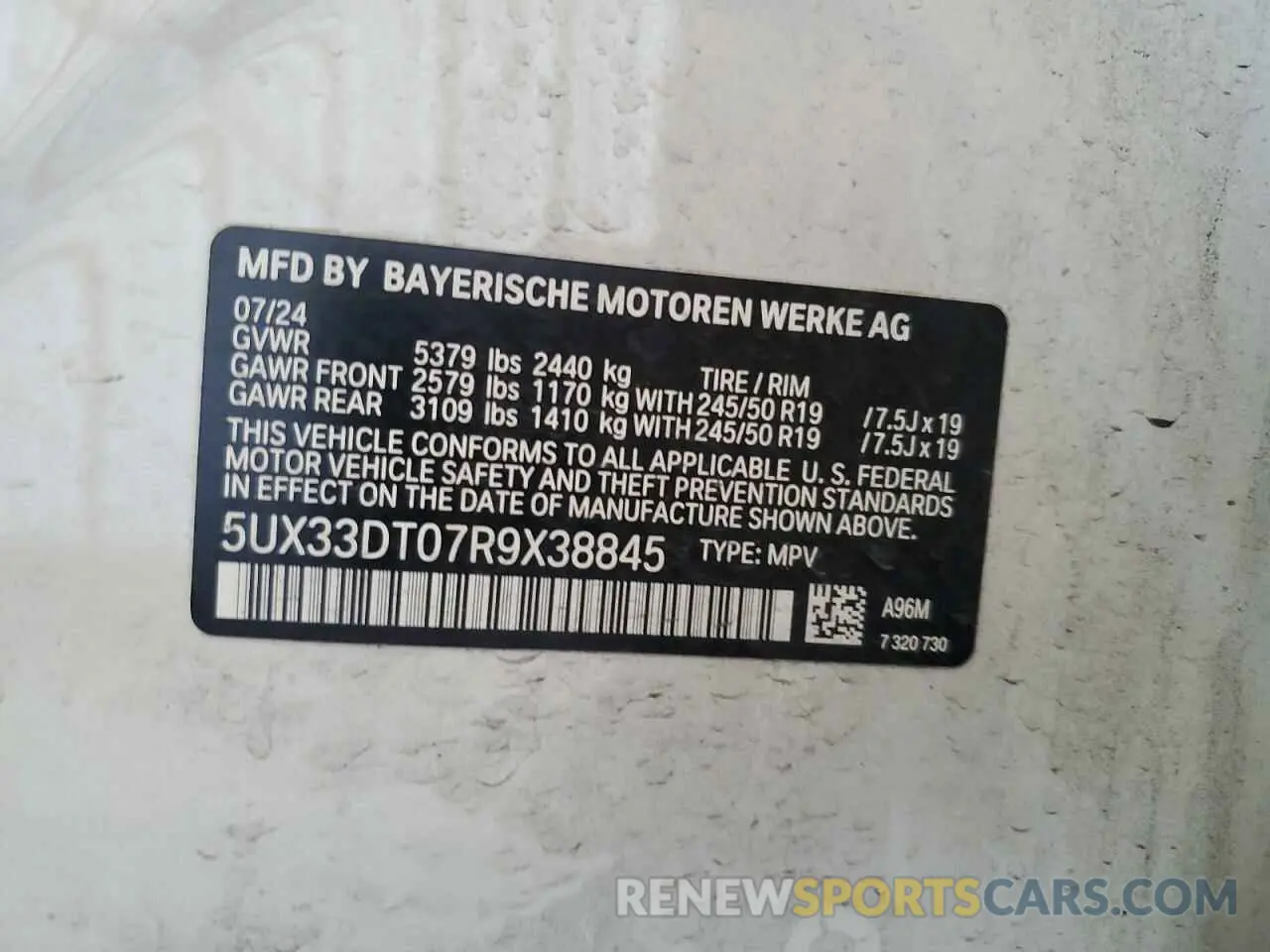 13 Photograph of a damaged car 5UX33DT07R9X38845 BMW X4 2024