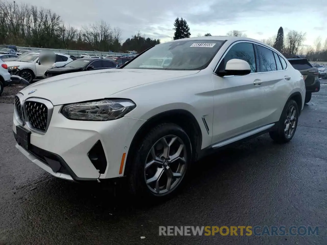 1 Photograph of a damaged car 5UX33DT08R9W61919 BMW X4 2024