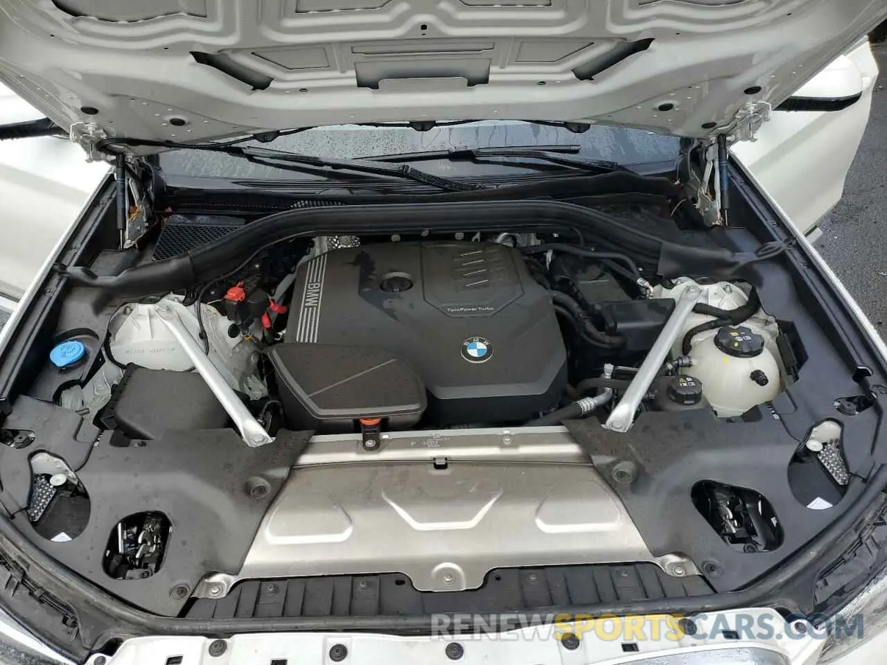11 Photograph of a damaged car 5UX33DT08R9W61919 BMW X4 2024