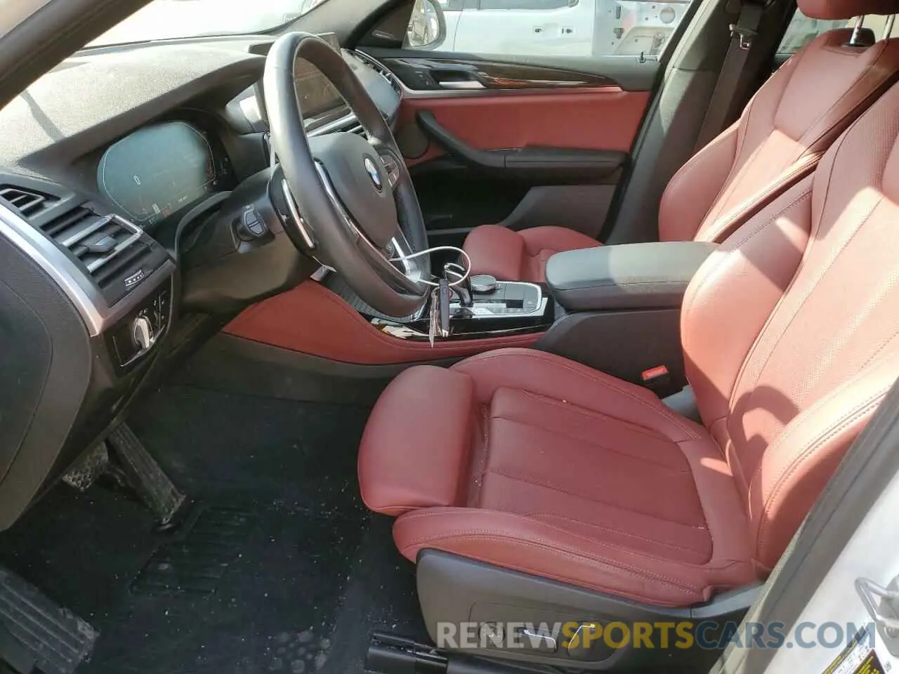 7 Photograph of a damaged car 5UX33DT09R9U71062 BMW X4 2024